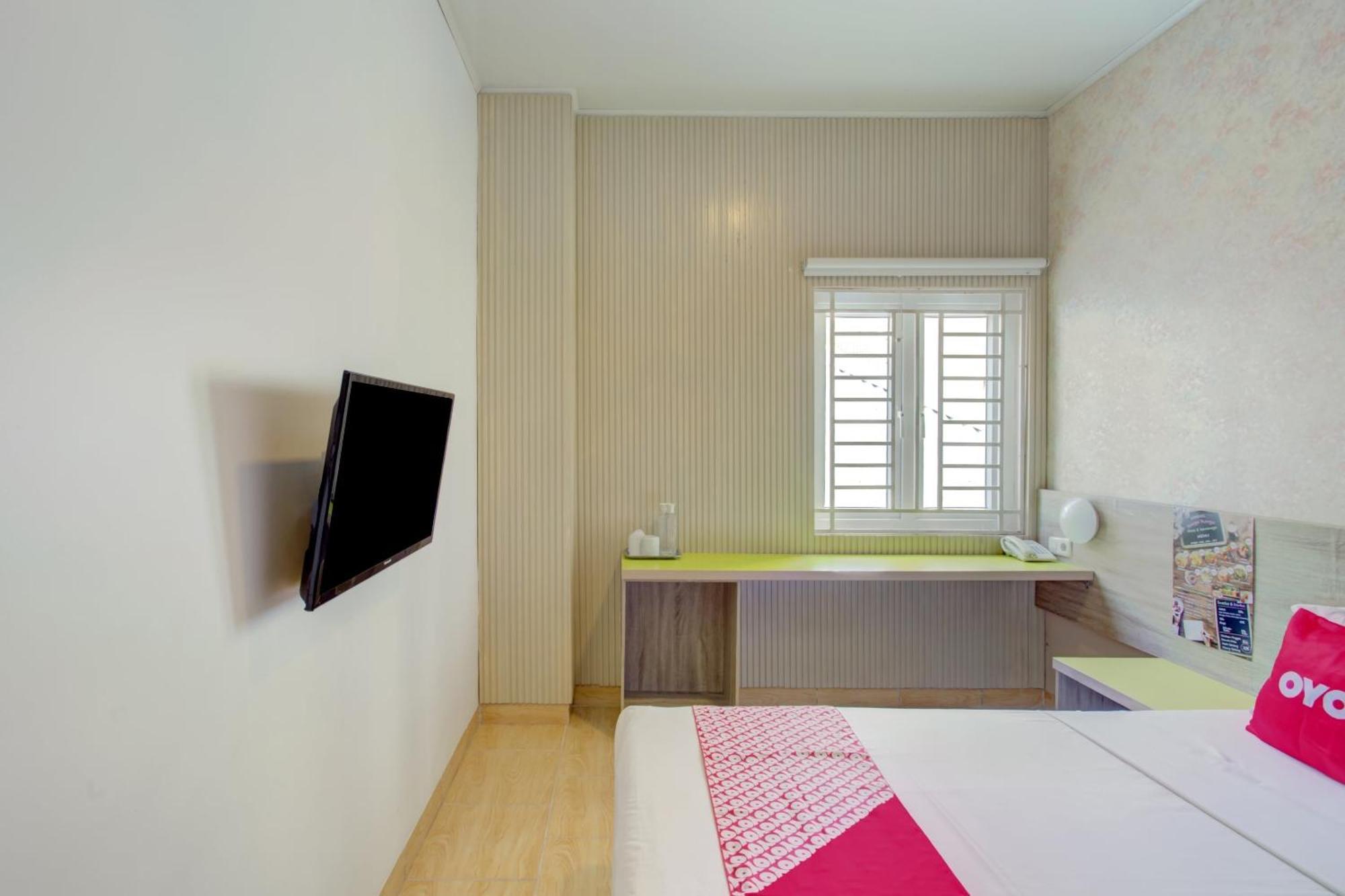 Hotel O Gambir Near Juanda Station Formerly Bunga Dahlia Jakarta Luaran gambar