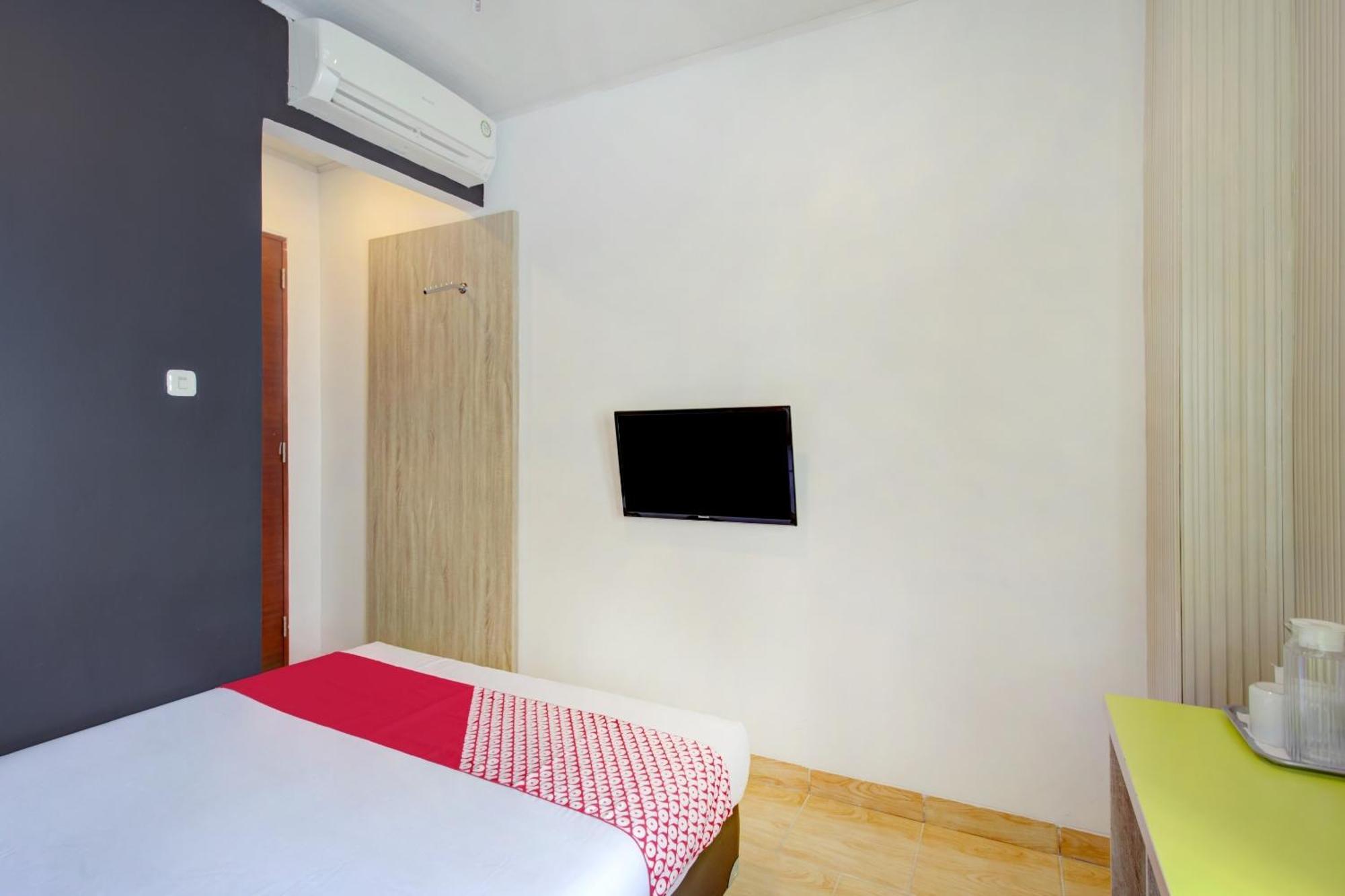 Hotel O Gambir Near Juanda Station Formerly Bunga Dahlia Jakarta Luaran gambar
